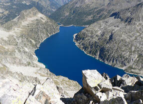 Lac d'Orédon depuis Turon Néouvielle Lac d'Orédon depuis Turon Néouvielle